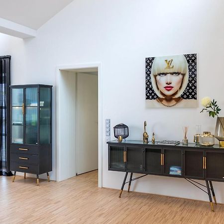 Luxus Wellness Loft - 245Qm - Designwohnen Im Zentrum ギュータースロー エクステリア 写真