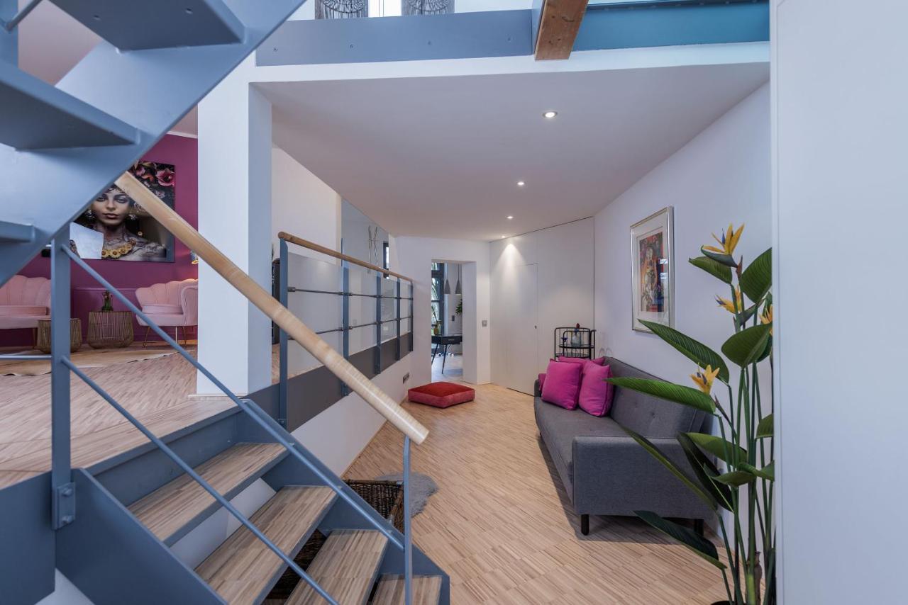 Luxus Wellness Loft - 245Qm - Designwohnen Im Zentrum ギュータースロー エクステリア 写真