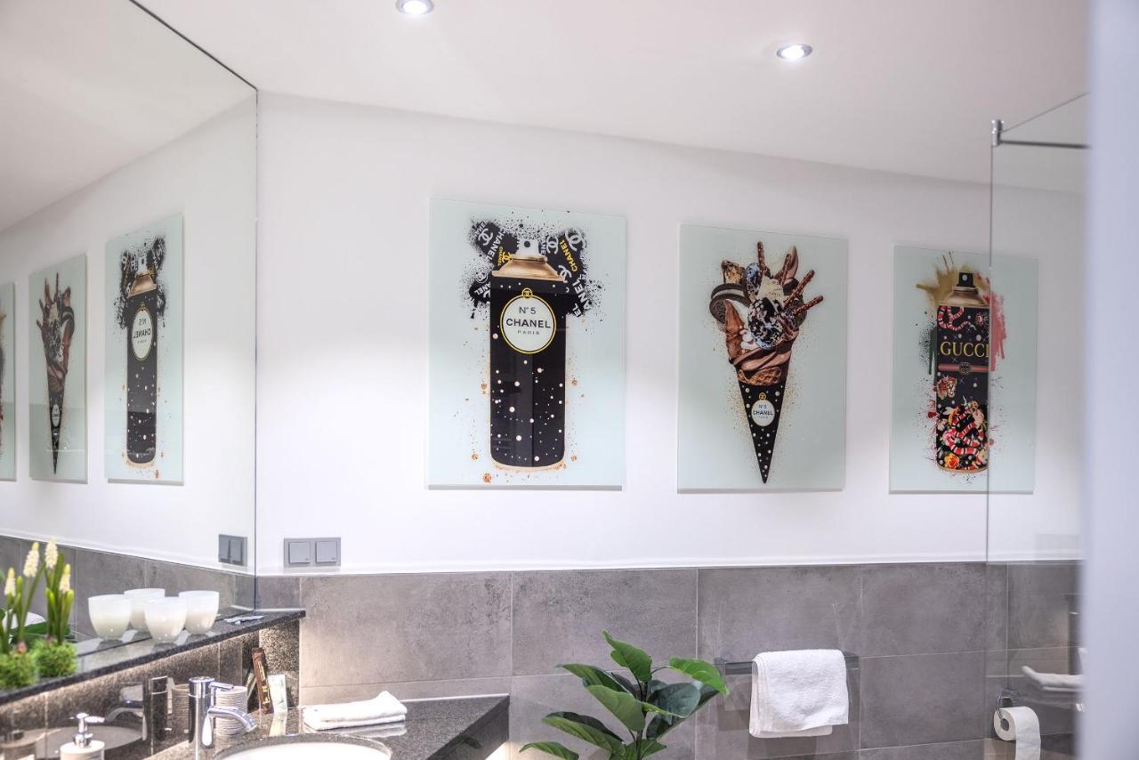 Luxus Wellness Loft - 245Qm - Designwohnen Im Zentrum ギュータースロー エクステリア 写真